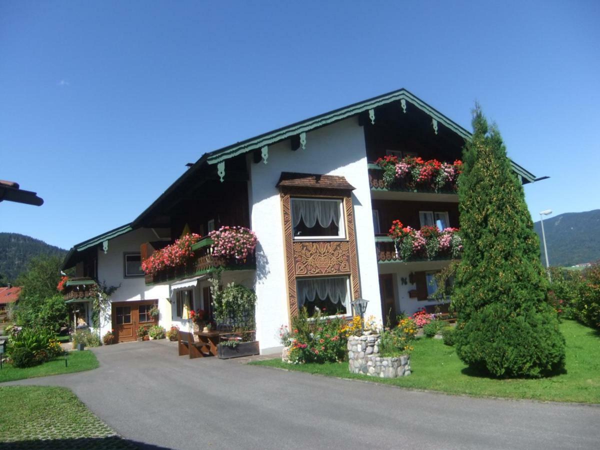 Haus Bergschmied Apartamento Inzell Exterior foto